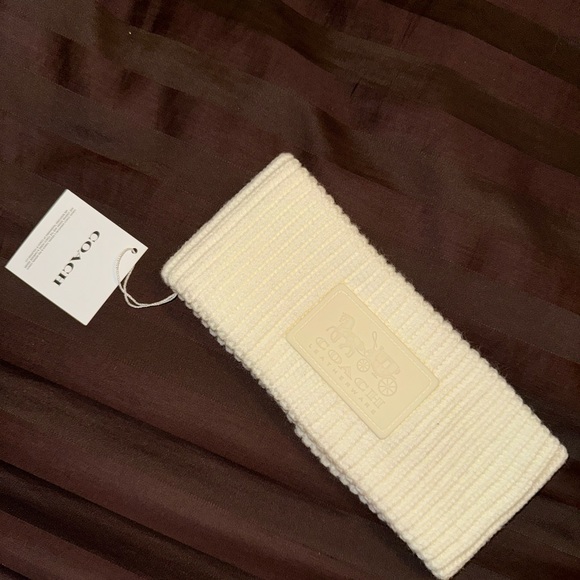 Coach headband - Picture 2 of 2